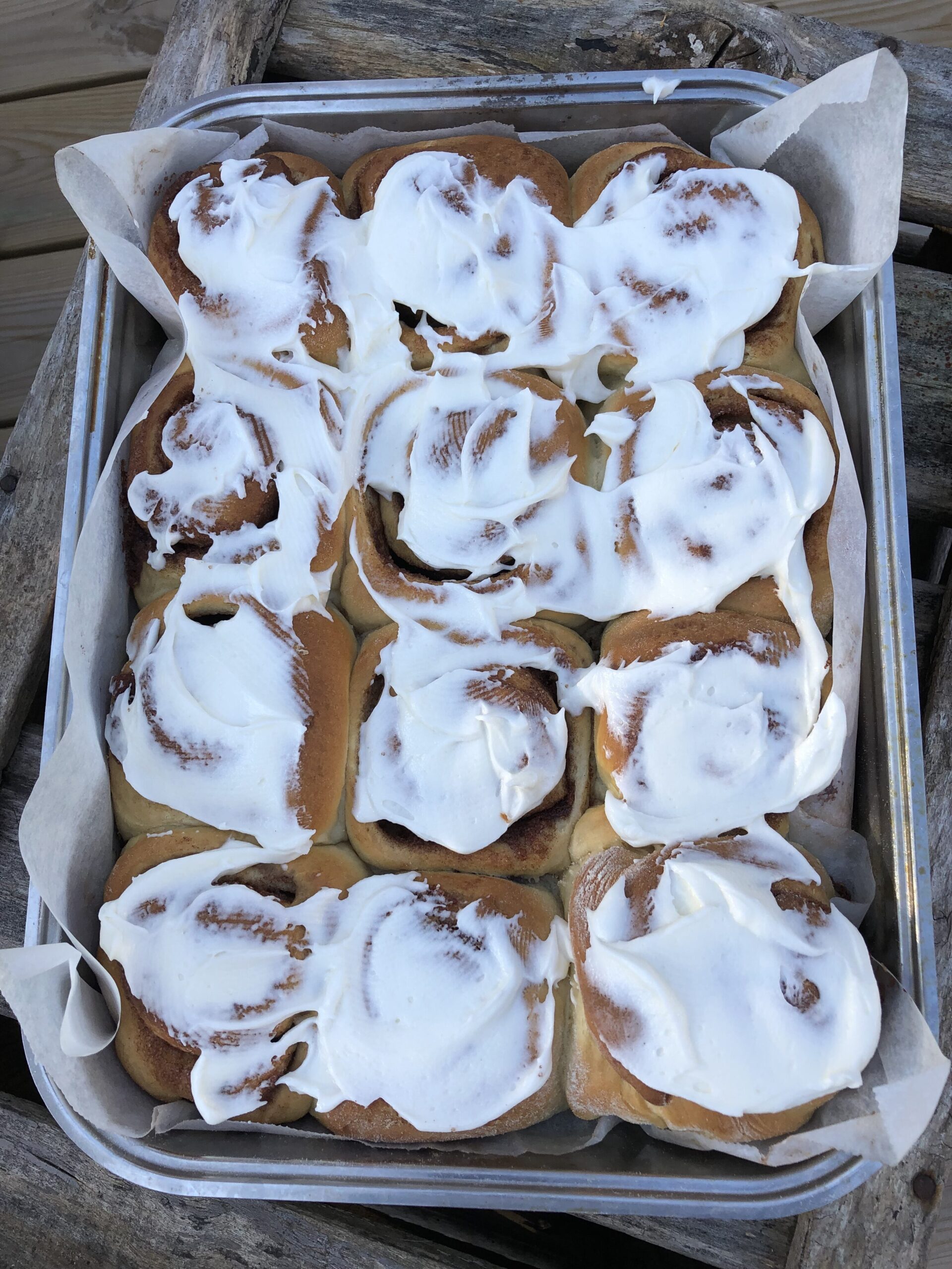 Cinnamon rolls med frosting