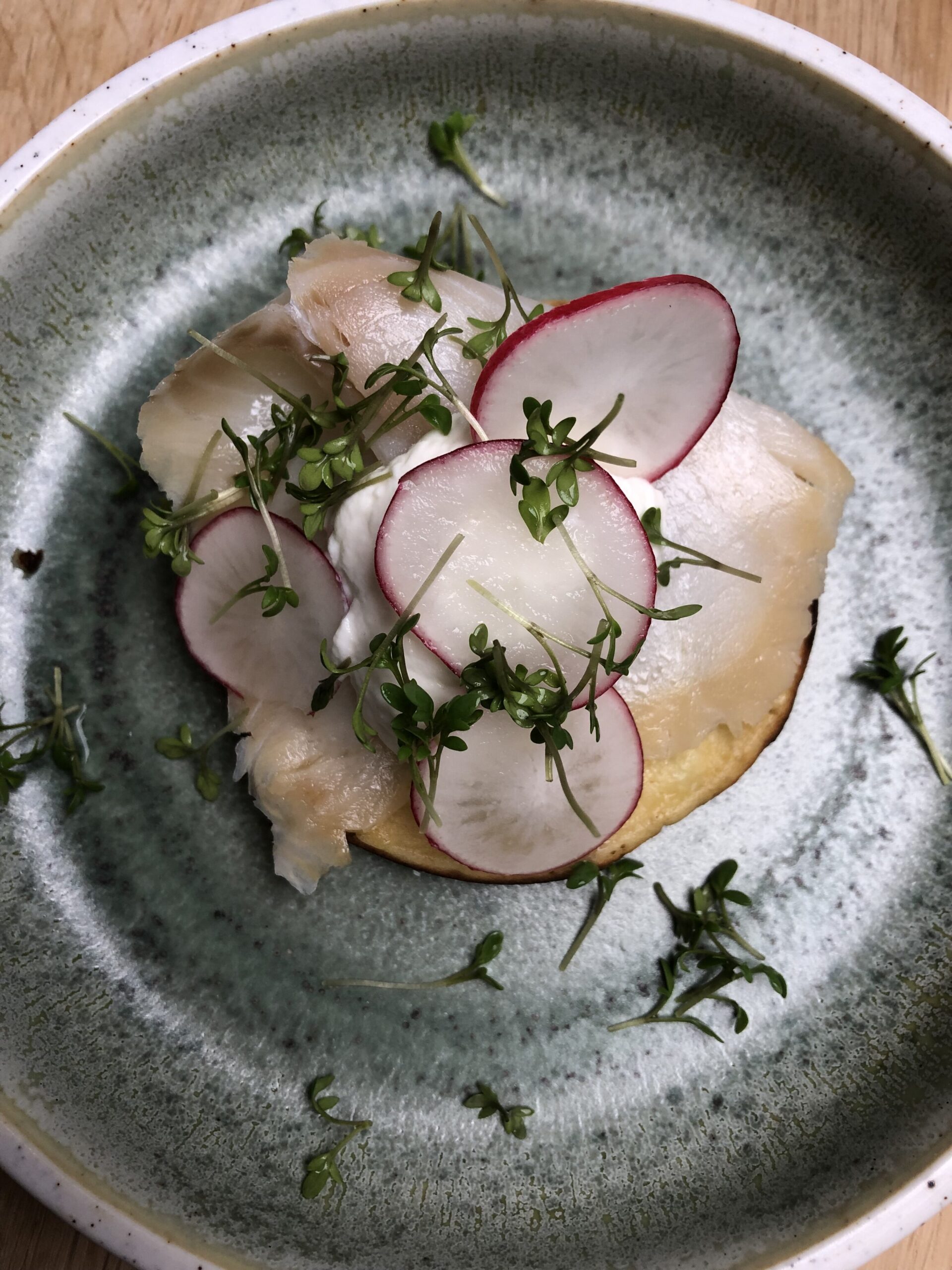 Blinis med røget hellefisk og Mad og fritid