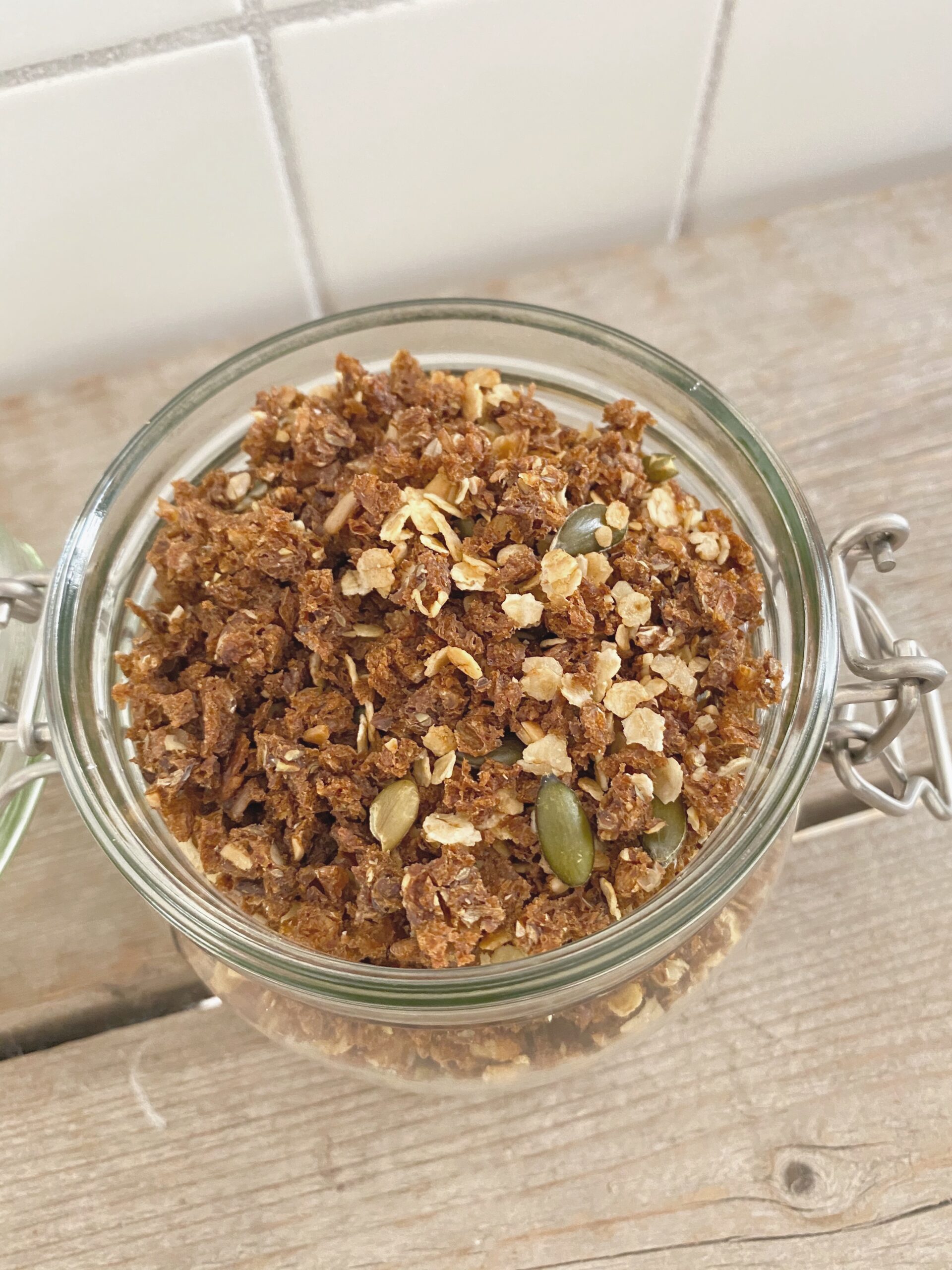 Granola med rugbrød