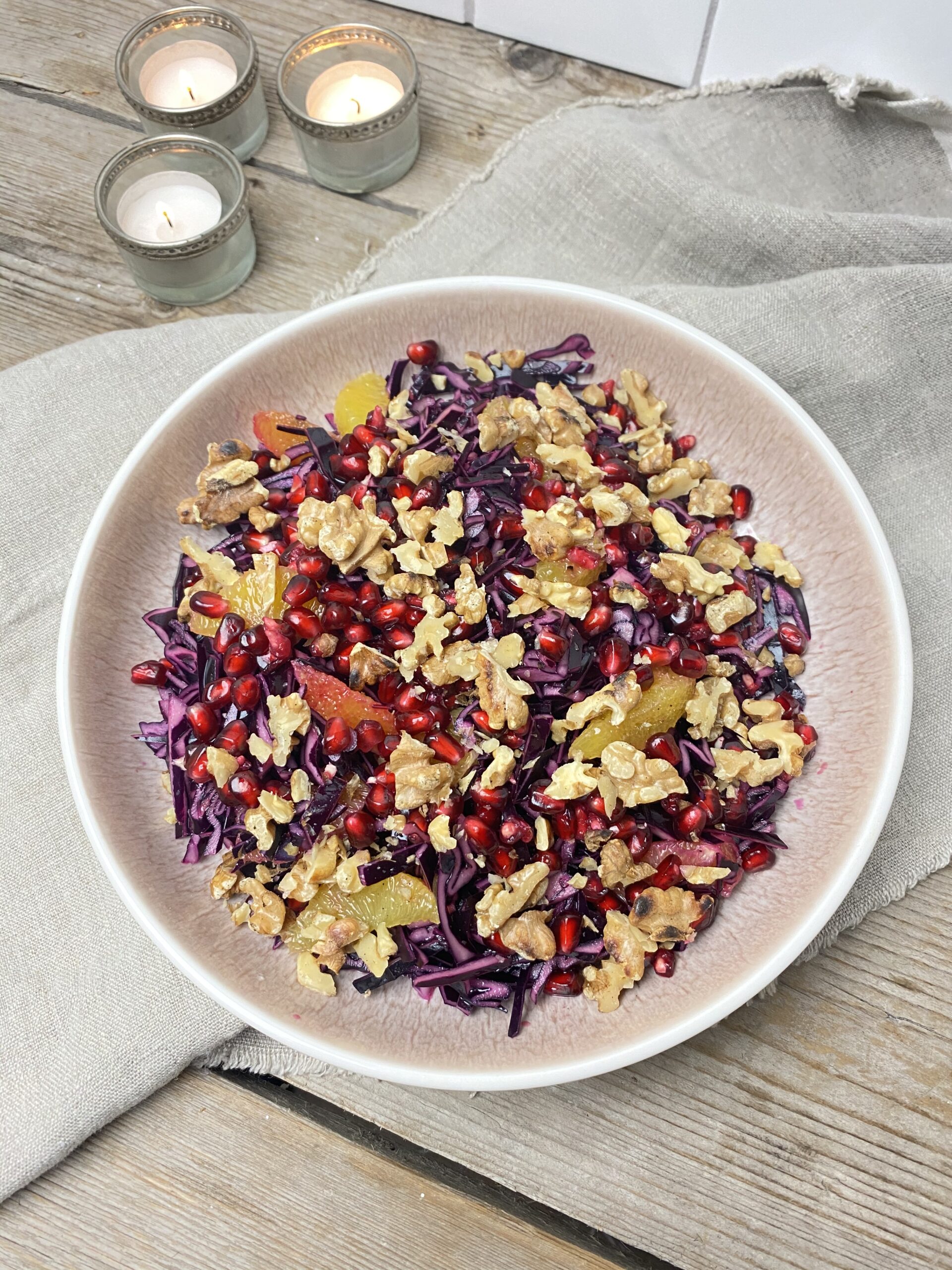 Rødkålssalat med appelsin-vinaigrette