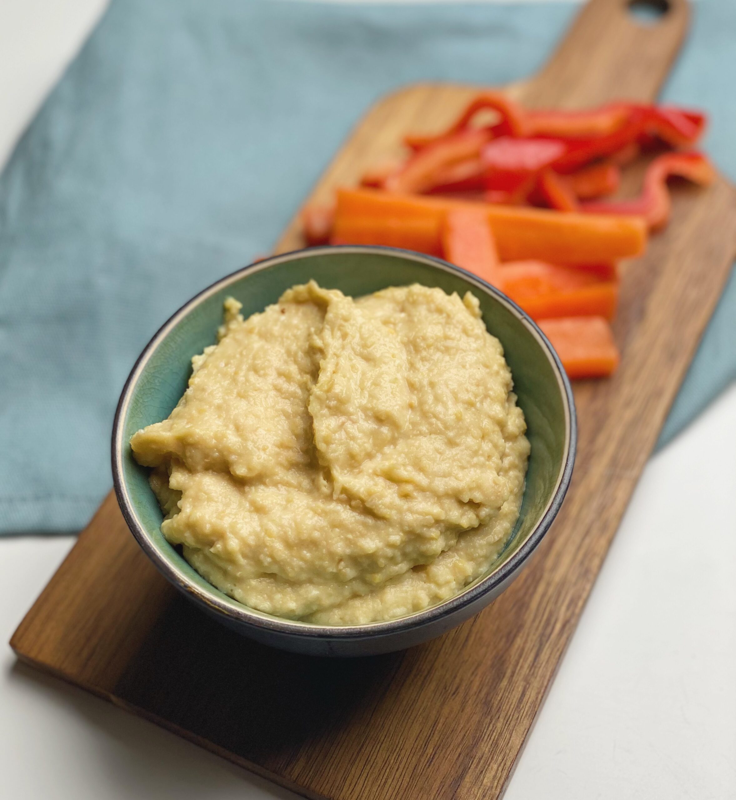 Humus i en skål
